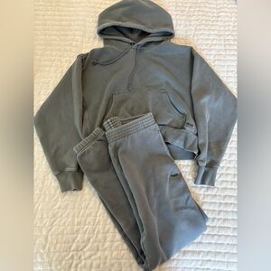 Aritzia Gray Hoodie and Sweatpants set